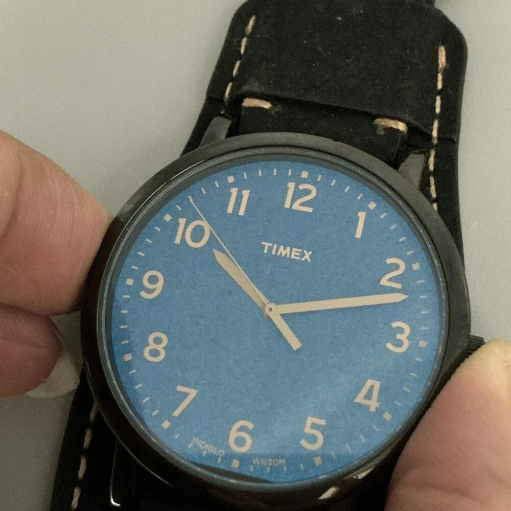 Timex Indiglo WR30M Mens Watch 42mm Black Dial Black Leather Bund New Battery